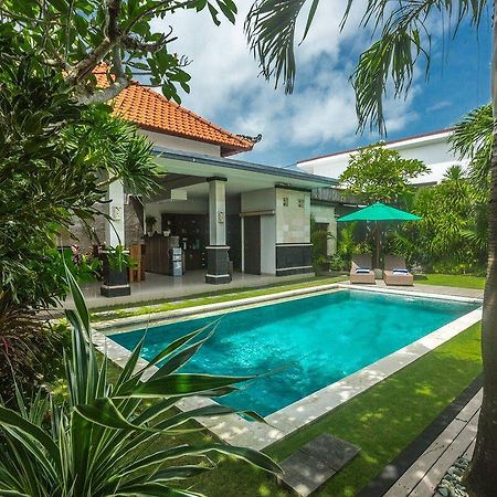 Big Brother Villa Seminyak Exterior foto